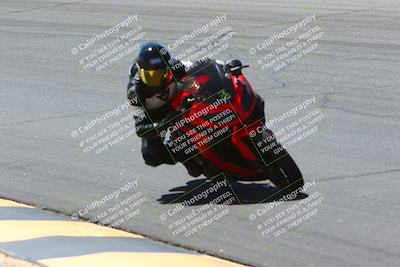 media/Apr-15-2022-Apex Assassins (Fri) [[9fb2e50610]]/Trackday Level 2/Session 3/Bowl/